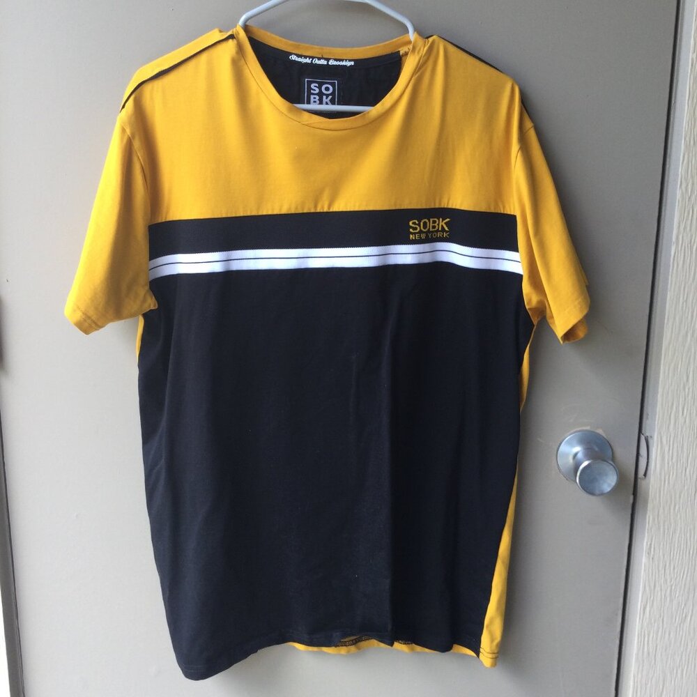 SBOK Streetwear Gold and Black Shortsleeve Shirt Size XL